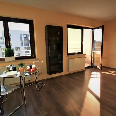 F&w Apartament Poznanska
