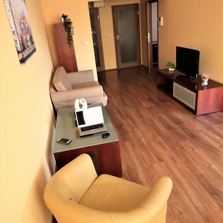 F&w Apartament Poznanska 크라쿠프
