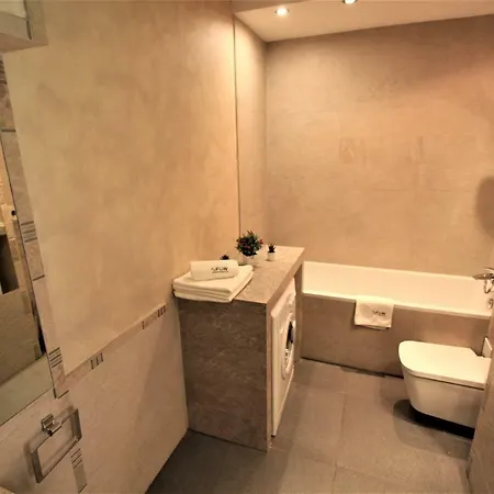 F&w Apartament Poznanska 크라쿠프